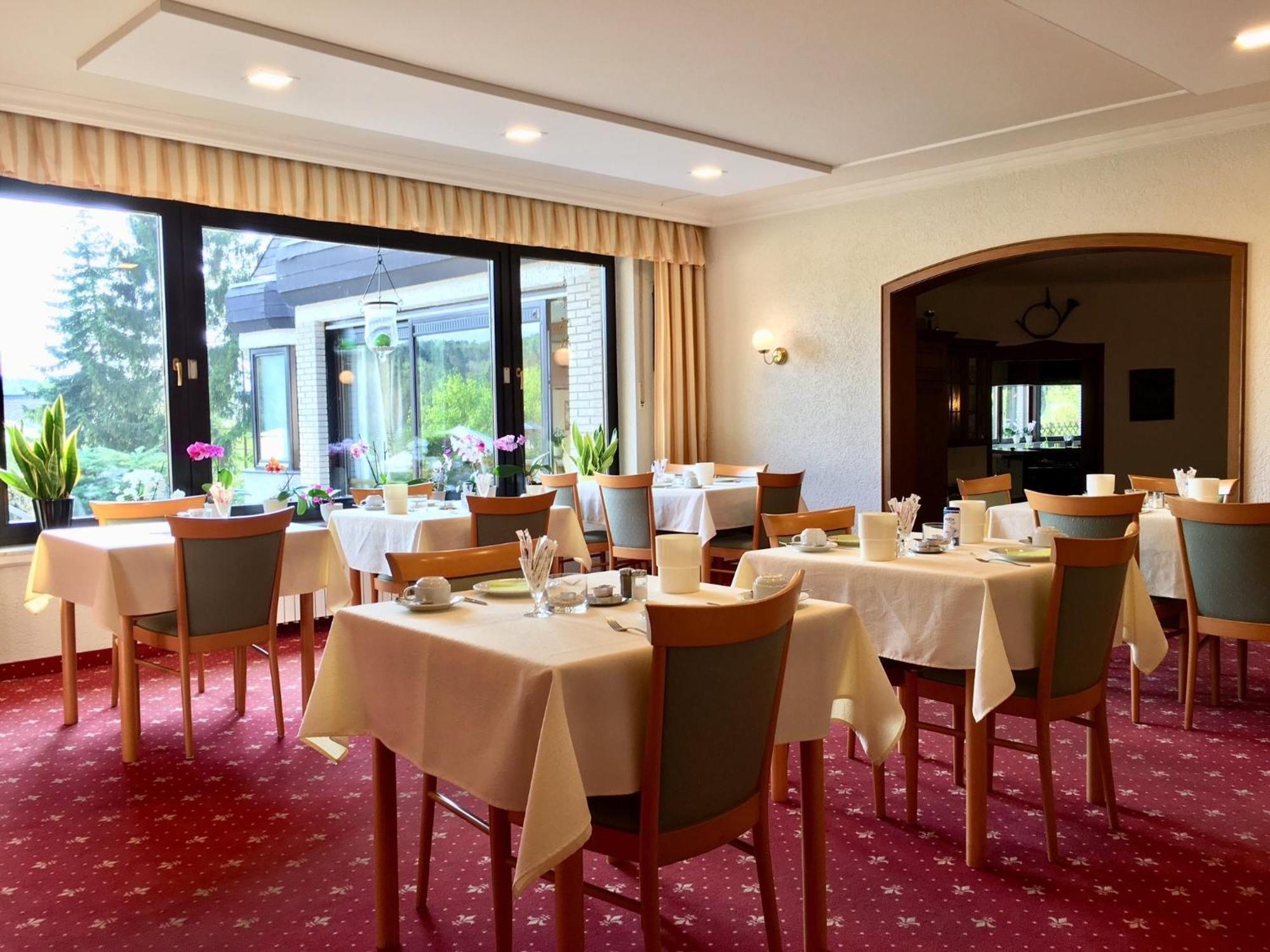 Landhotel Hubertus Unterelsbach Екстериор снимка